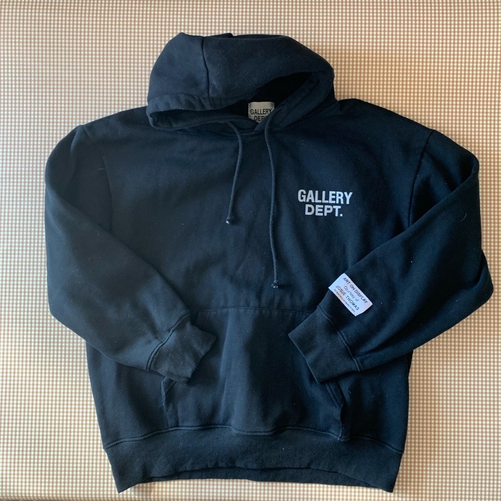 GALLERY DEPT. men’s black pullover hoodie. No size tag